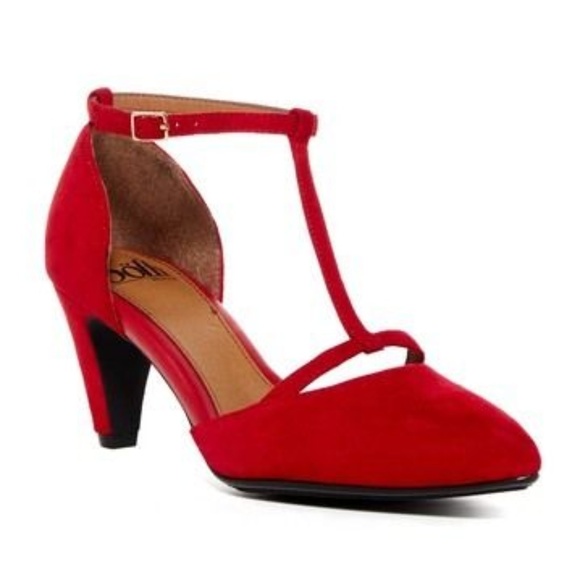 Sofft Shoes - Red Sofft Kitten Heels